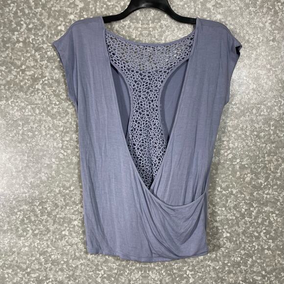 Threads 4 Thought Women's Lilac Lace Back Activewear Top - Size Small - Layered - Picture 8 of 8